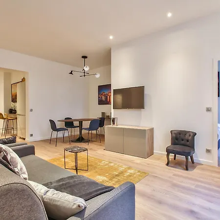 Urbanflat 64 - De Luxe Proche Champs-elysees Parigi