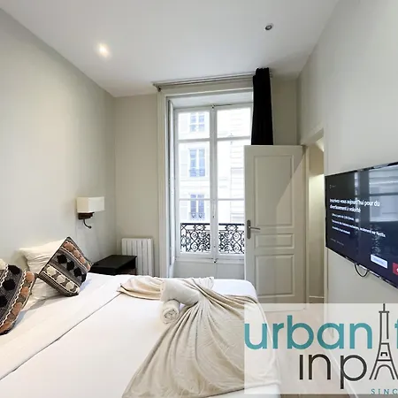 Urbanflat 64 - De Luxe Proche Champs-elysees * Parigi